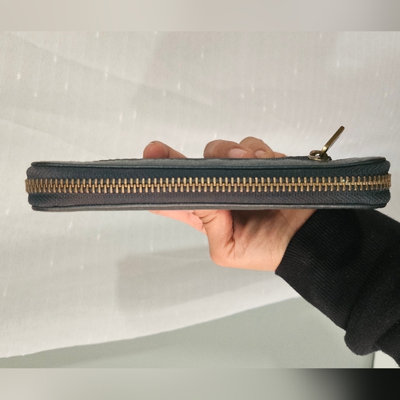 Vintage Fossil Teal Leather Wristlet Wallet - Picture 5 of 10